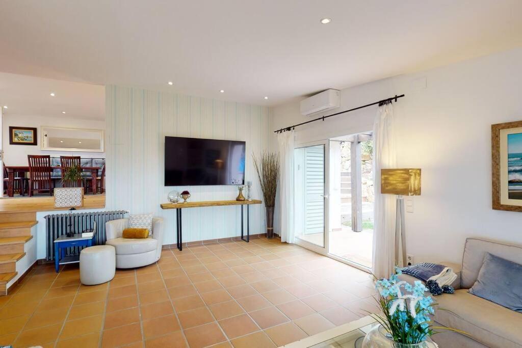 Lesal Villas Rentals, Villa Mar Azul, Tossa De Mar Exteriör bild